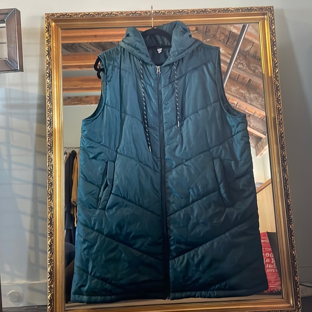 Zella Long Hooded Puffer Vest